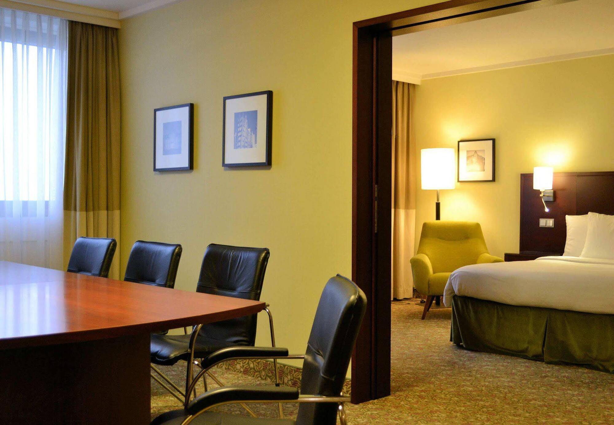 Courtyard By Marriott Duesseldorf Seestern מראה חיצוני תמונה